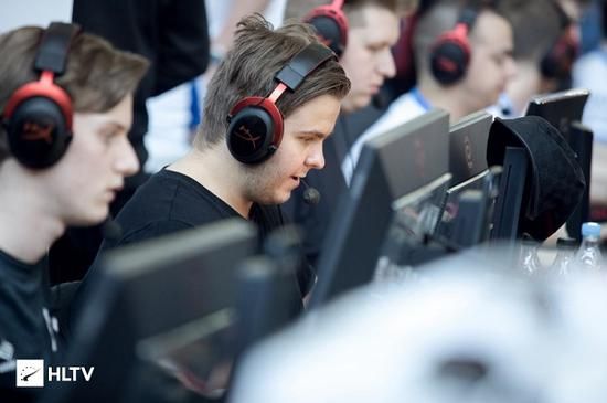 成都电竞之都建设加速 五大顶级赛事齐聚